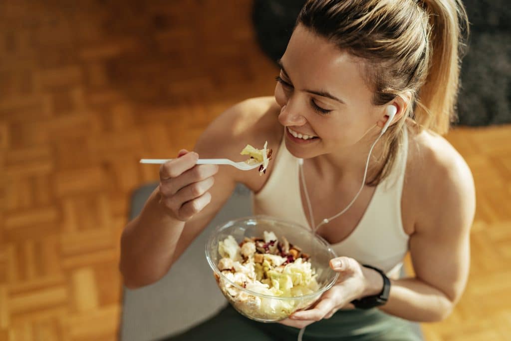 Mindful Eating: Improve Digestion in 20 Minutes